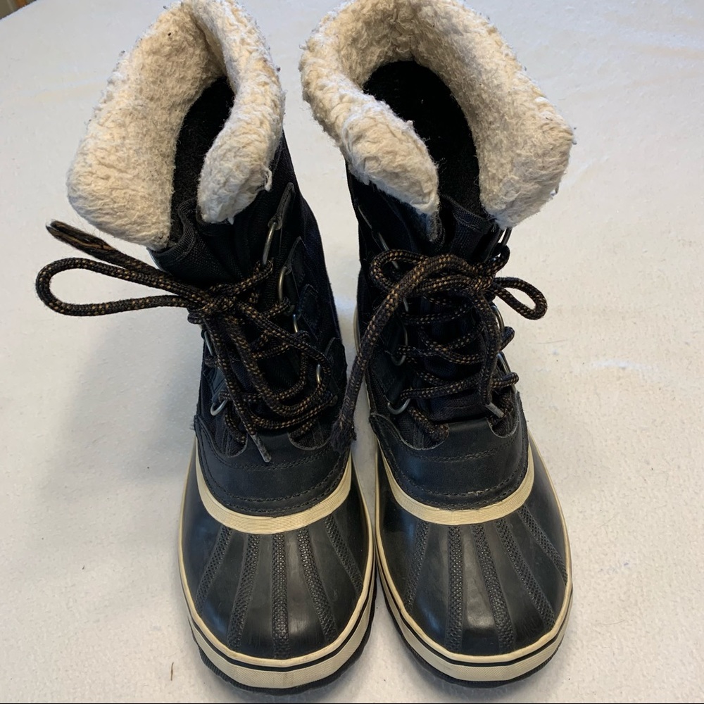 Sorels - Picture 2 of 7
